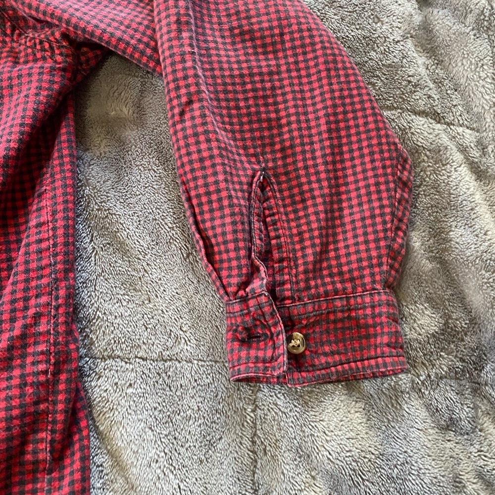 Red Checkered Womens Shirt with Embroidery (920) - Picture 6 of 12